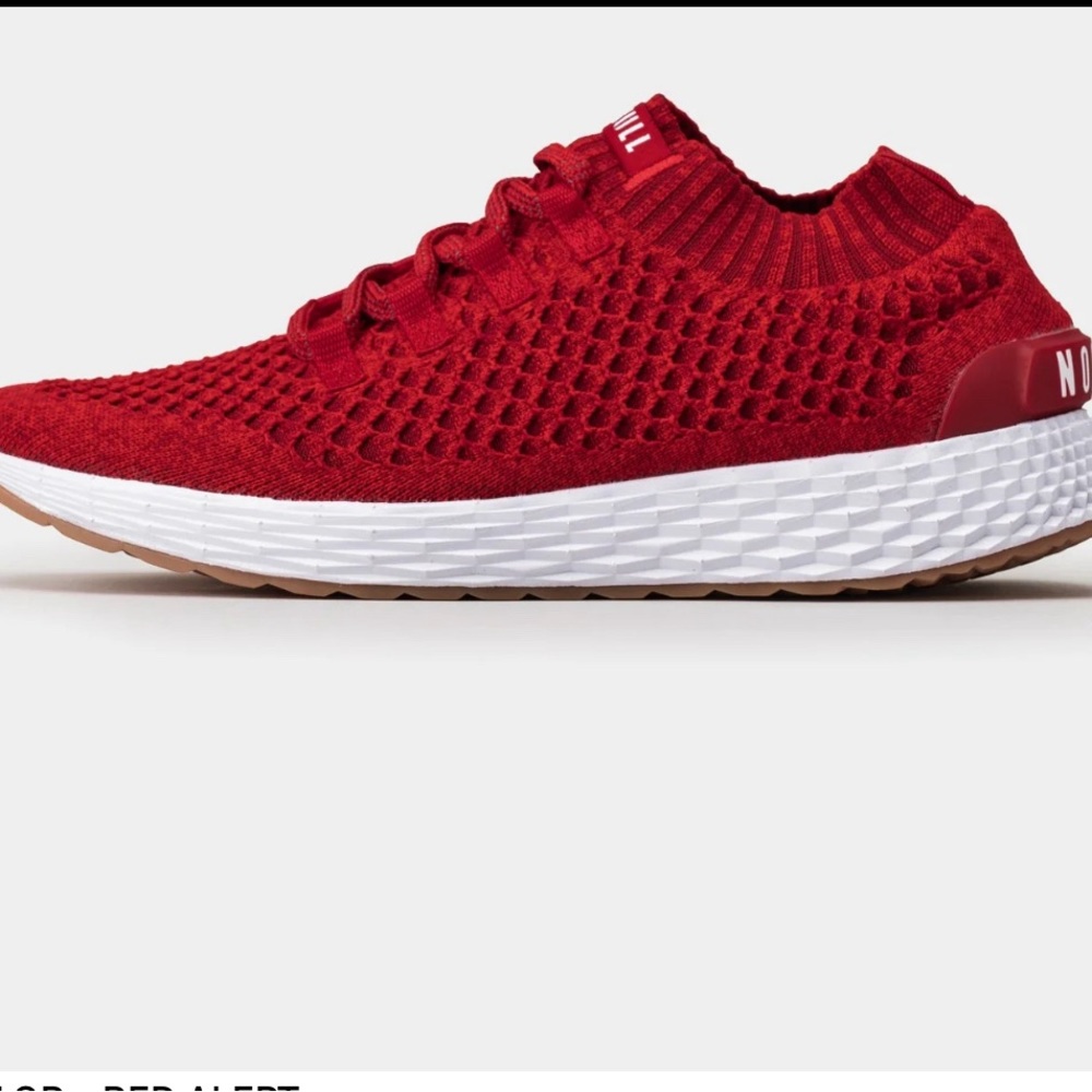 NOBULL Red Alert Knit runner Women’s size 7.5.